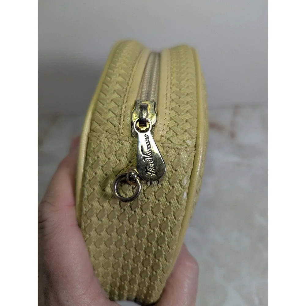 Vintage Flavi Vismano Round Woven Crossbody Bag Designer Purse no strap/ chain‎